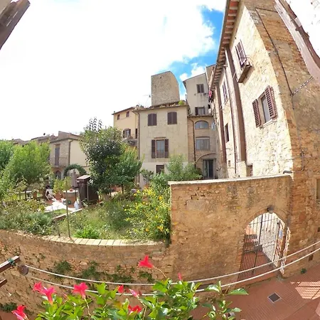 Casa Nel Centro Storico Appartamento San Gimignano