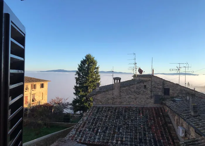 Casa Nel Centro Storico 公寓 圣吉米纳诺